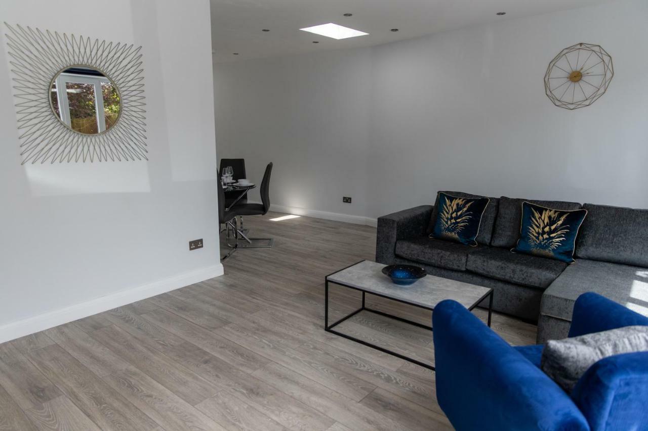 London Northwick Park Serviced Apartments By Riis Property Harrow Exterior foto